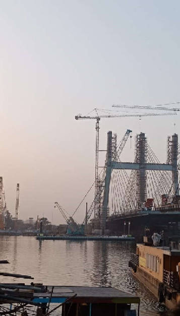 Crawler Crane  in Road El-Farag Bridge cairo egypt